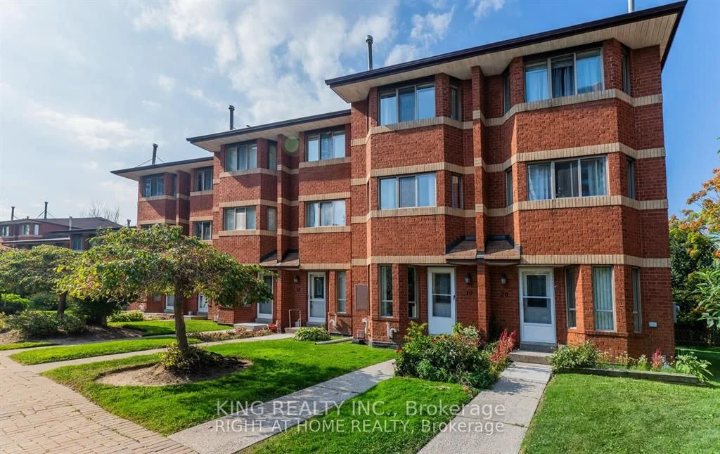 2472 eglinton Avenue E 19, Toronto E08, ON M1K 5J9