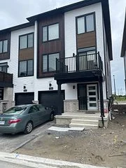 1024 Porcupine Path, Oshawa, ON L1L 0X1