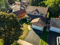 54 Canadian Oaks Drive, Whitby, ON L1N 6W8