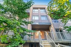 Condo Townhouse in Toronto