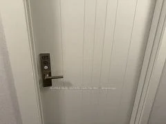 2550 Simcoe Street 1213, Oshawa, ON L1L 0R5