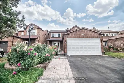 Detached in Toronto