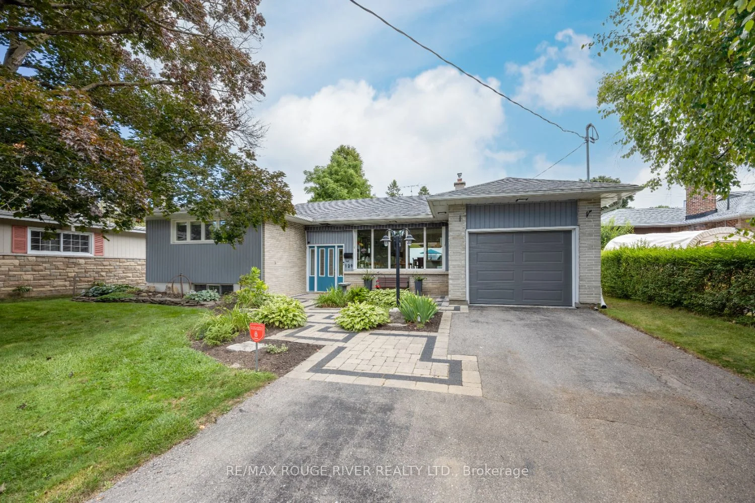 129 Briar Court, Oshawa, ON L1G 6M4
