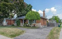 808 Eastglen Drive (Main), Oshawa, ON L1G 1H2