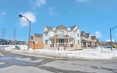 Detached in Oshawa