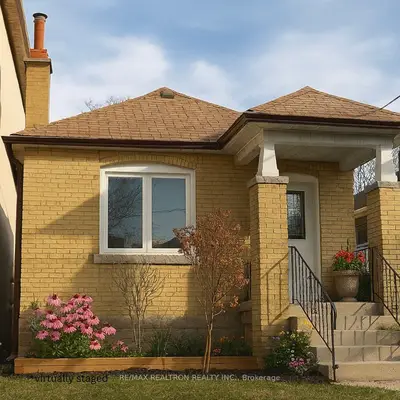 Detached in Toronto