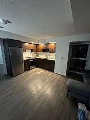 225 Village Green Square 903, Toronto E07, On M1s 0g5