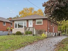 404 Conant Street, Oshawa, ON L1H 3S6