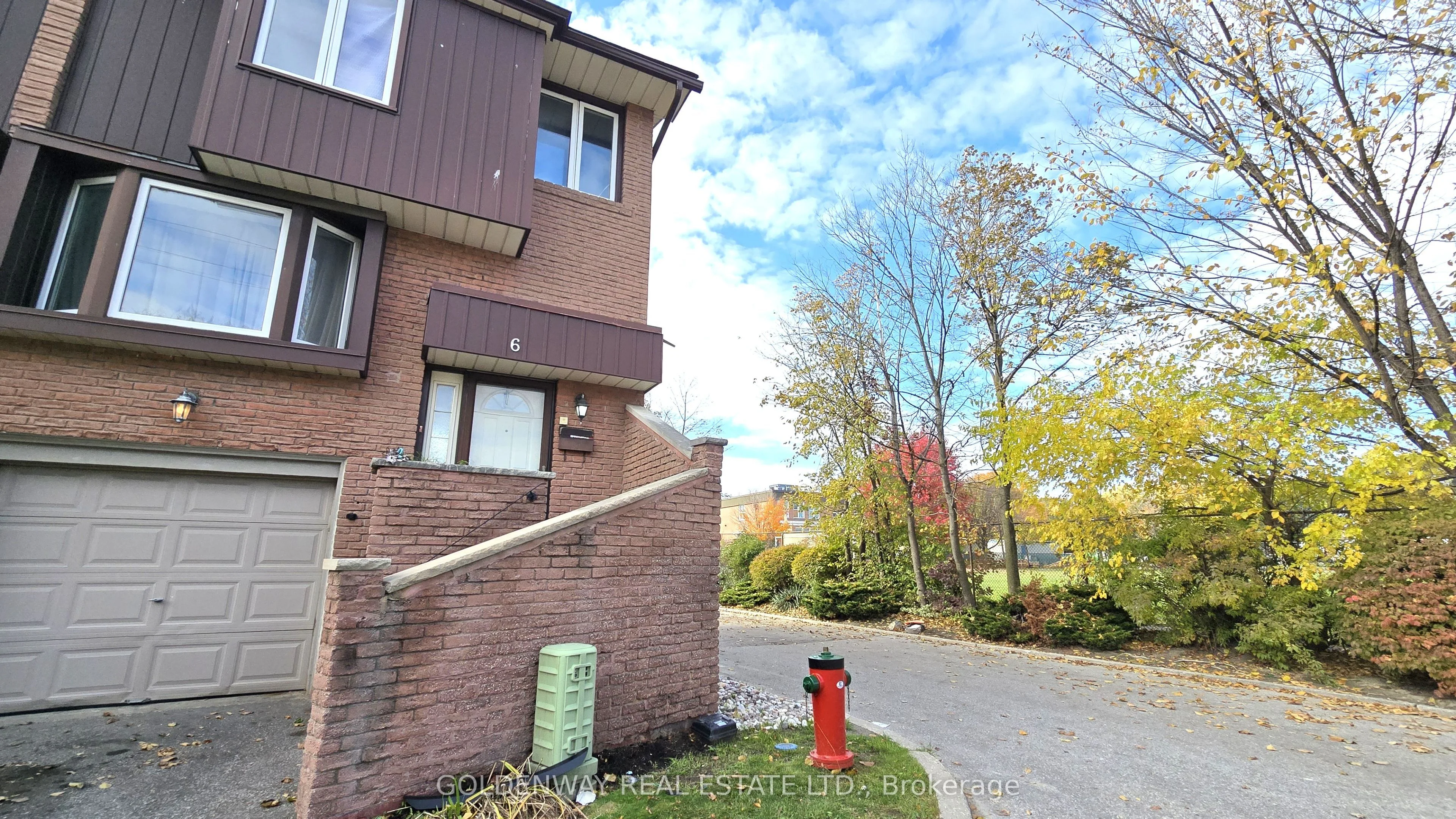 2606 Midland Avenue 6, Toronto E07, ON M1S 1R5