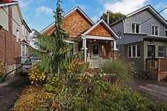 179 Woodfield Road, Toronto E01, ON M4L 2W8
