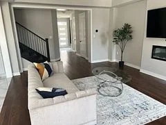 1568 Scarlett Trail Room, Pickering, On L1x 0n9