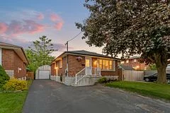 519 Lowell Avenue Lower, Oshawa, ON L1J 2X6