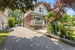 Detached in Oshawa