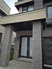 124 Sailors Landing , Clarington, ON L1C 7G4