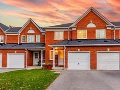 10 Bassett Boulevard 225, Whitby, ON L1N 9C8