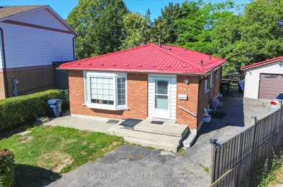 Detached in Toronto