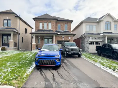 Detached in Clarington