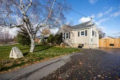245 Elizabeth Street, Oshawa, ON L1J 5S5