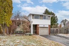 Detached in Oshawa