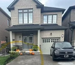 1131 Plymouth Drive Upper, Oshawa, ON L1H 8L7