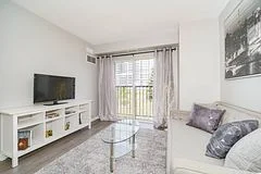 90 Aspen Springs Drive 207, Clarington, ON L1C 5N3