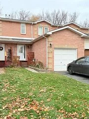 338 Sheffield Court, Oshawa, ON L1J 8J3