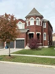 18 Crellin Street, Ajax, ON L1Z 0P4