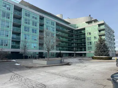 Condo Apartment in Toronto