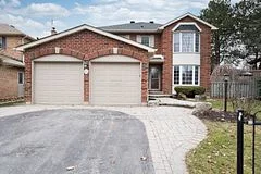 18 Glen Dhu Drive, Whitby, ON L1R 1J5