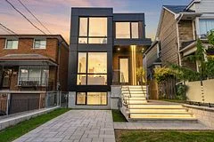 Detached in Toronto