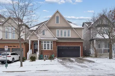 Detached in Oshawa
