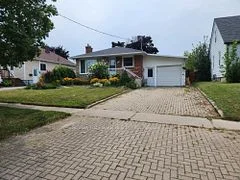 390 Gibbons Street Main, Oshawa, On L1j 4z2