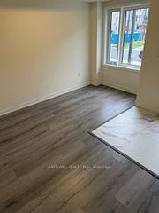 1695 Dersan Street 1103, Pickering, ON L1X 0S9