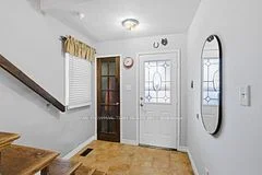 312 Sheffield Court, Oshawa, ON L1J 8J3