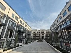 3427 sheppard Avenue C-103, Toronto E05, ON M1T 0C5
