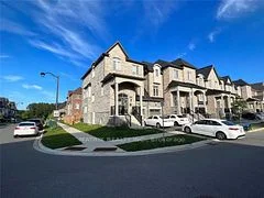 Link in Pickering