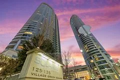 135 Village Green Square 2518, Toronto E07, ON M1S 0G4