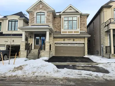 Detached in Pickering
