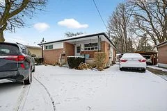 303 Rossland Road W Basement, Whitby, ON L1N 3H8
