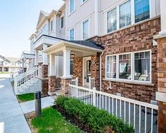 2500 Hill Rise Court 66, Oshawa, ON L1L 0J5