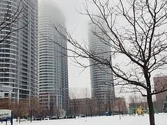 125 Village Green Square 3708, Toronto E07, ON M1S 0G3