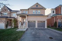 8 Holman Court, Whitby, ON L1P 1W9