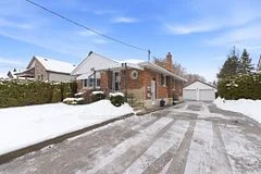 96 Beatrice Street W, Oshawa, ON L1G 3M8