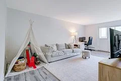 936 Glen Street 512, Oshawa, ON L1J 5Z7
