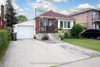 Detached in Toronto