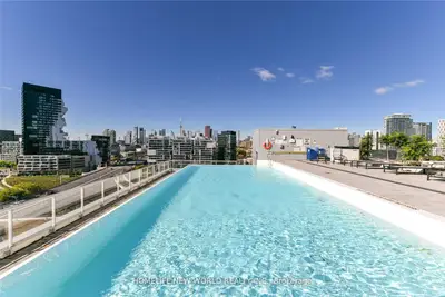 Condo Apartment in Toronto