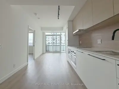 Condo Apartment in Toronto