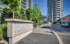 125 Village Green Square 1511, Toronto E07, ON M1S 0G3