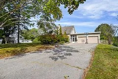 904 Parklane Avenue, Oshawa, ON L1G 1N8