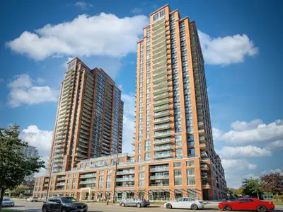 Condo Apartment in Toronto